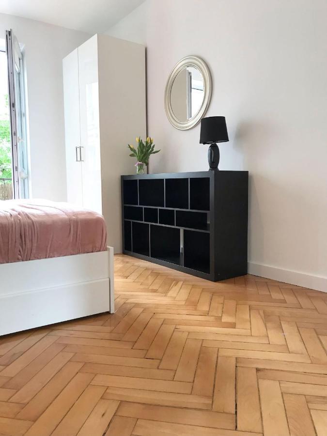 Klimatyczny Apartament Pod Ratuszem -Ul. Slaska 2 Czestochowa Luaran gambar